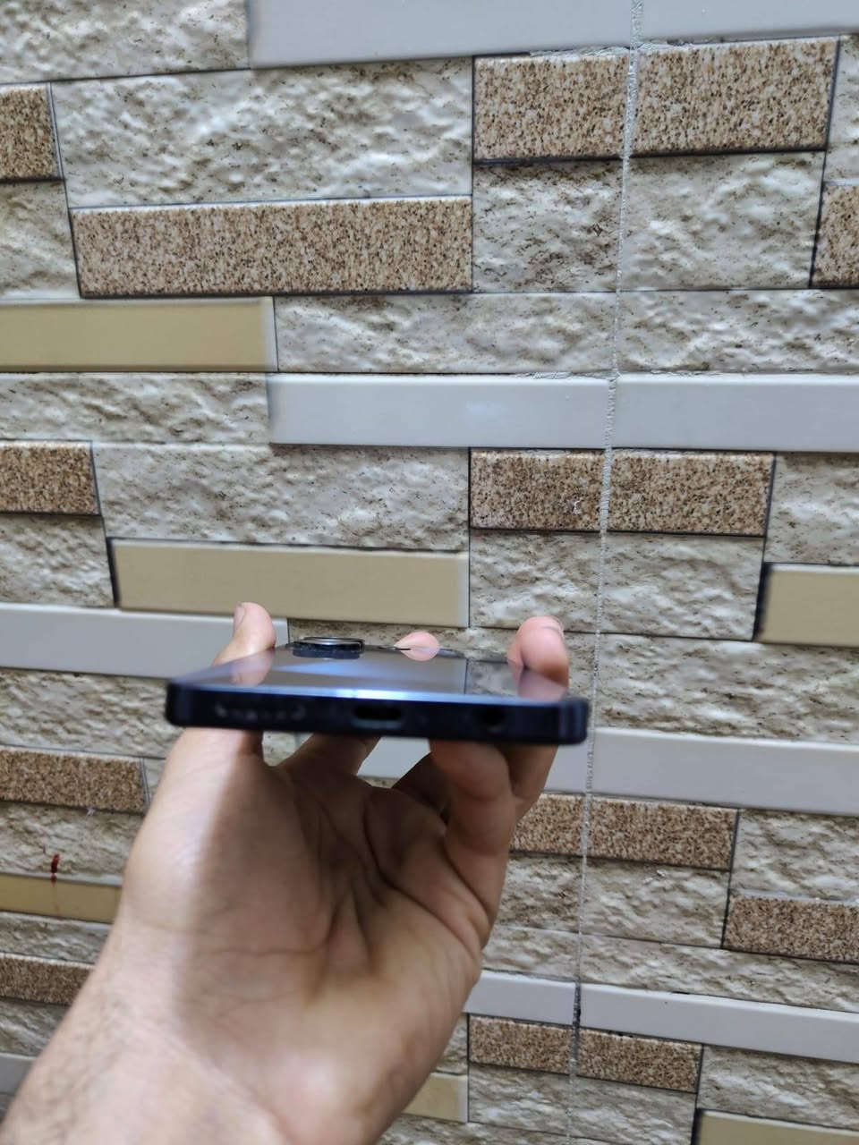 سلام عليكم جهاز تكنو كامون 20برو ذاكره 256 مكفول من كلشي بدون ملحقات ببجي 60فريم فول سلاسه سعر 160 وبي مجال مكاني نجف حي ميسان. ***********
