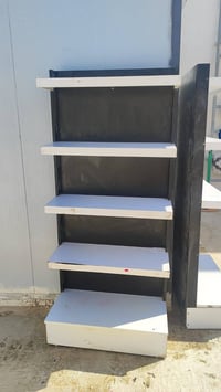 رفوف خشب • ١٦٦×٧٤ • نجف المجمعات