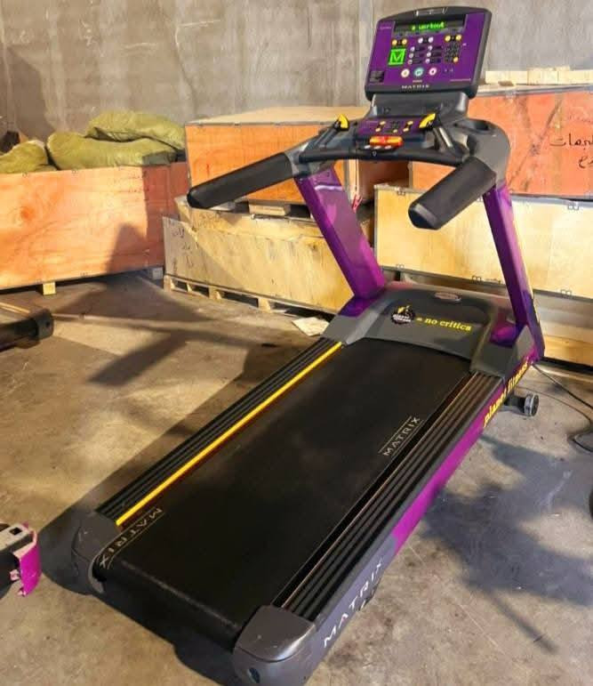 اللهم صل على محمد وآل  محمد .
كل ماهو جديد ومتميز في عالم الرشاقة وبناء الاجسام 
جمله - مفرد
*********** 
***********
