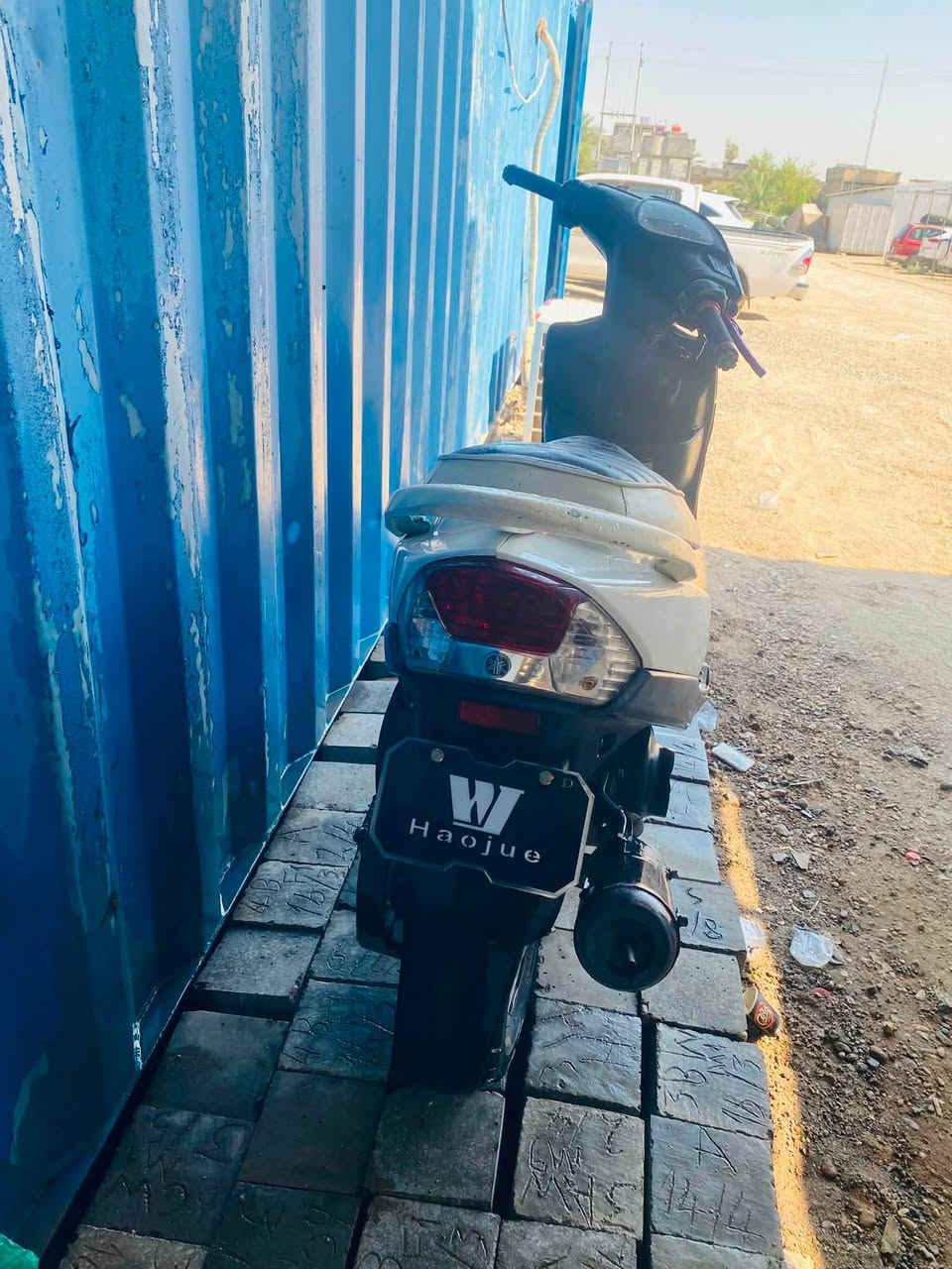 السلام عليكم
ماكس عدله اللون ابيض 
دراجه مال رمبه 🏍
دراجه مكفولة كفاله عامه 🔗
بيهه تزويد رياضي 🛎💣 ⚜️
السعر 600 وبيهه مجال بسيط 
عنواني بغداد ابو غريب 📍
رقمي ***********📞
