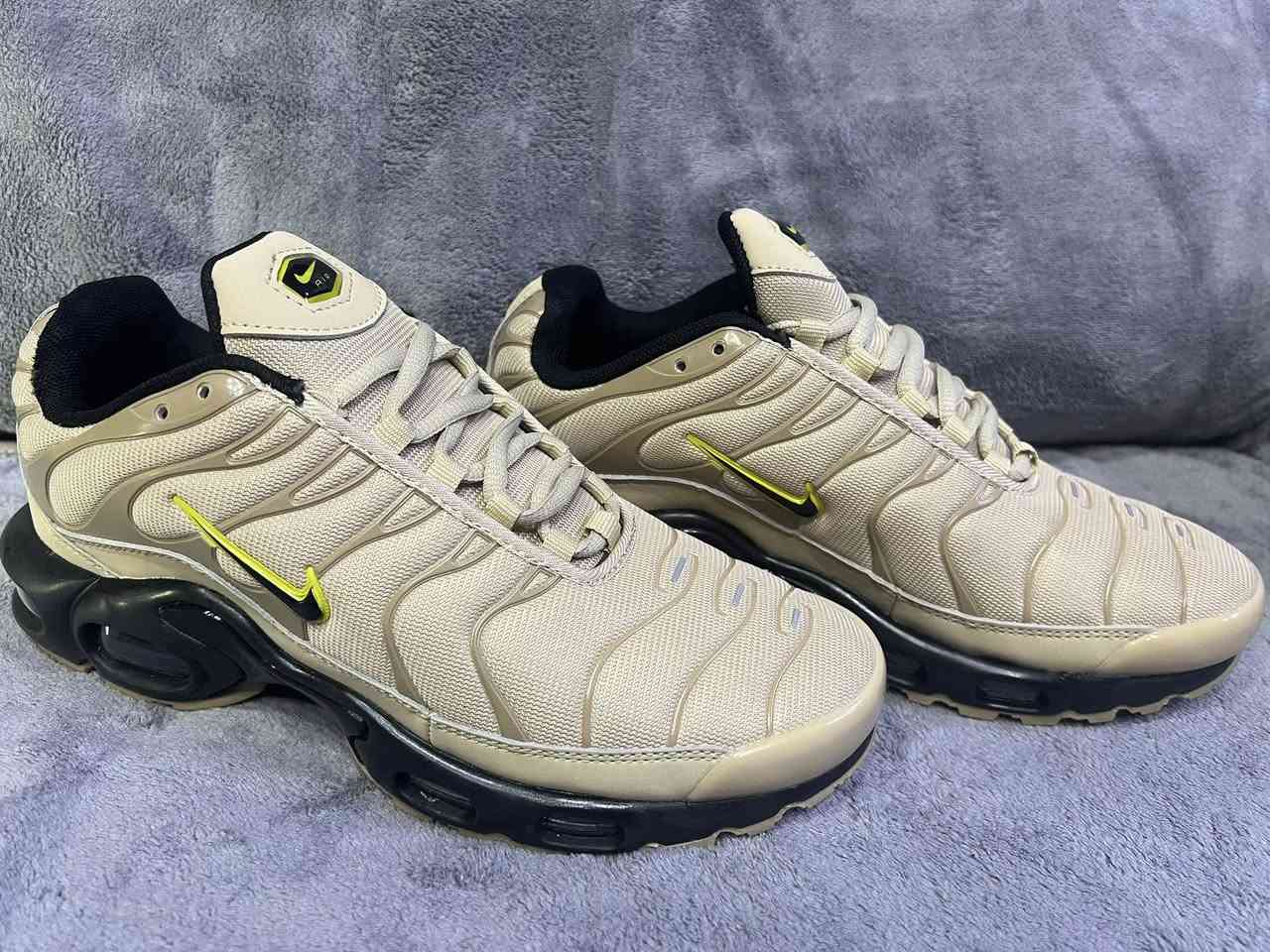 سعر ٢٥ متوفر توصيل ***********
