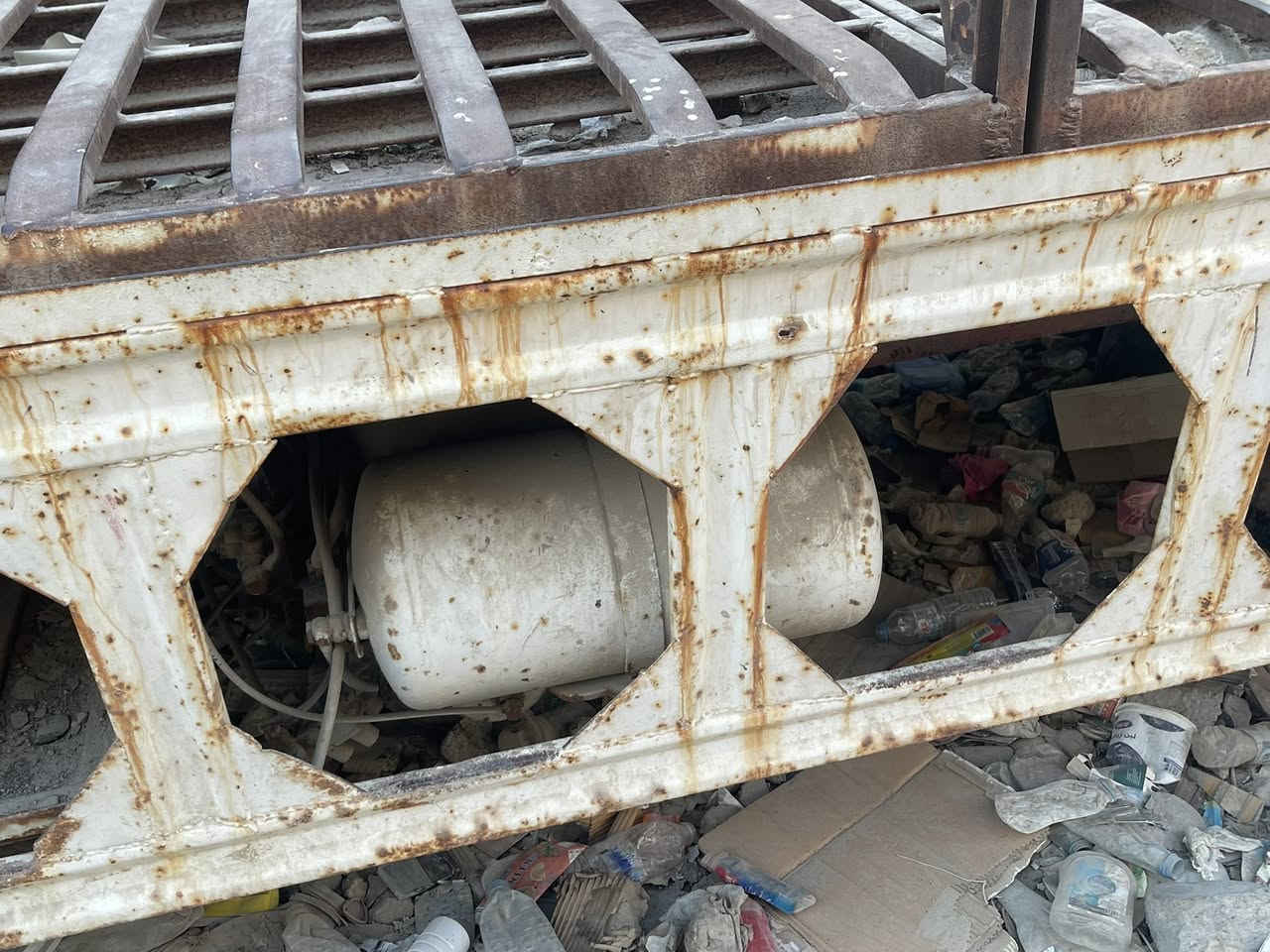 البيع السعر مراسله الرقم ***********
