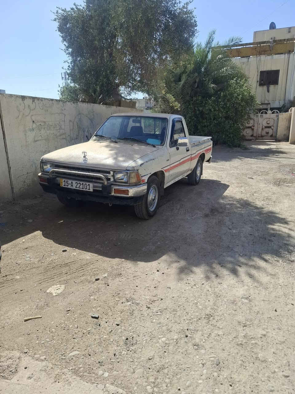 السلاام عليكم بيكم موديل ٩٠ رقم انبار انكليزي بسمي  كشر بلااد بدون صبغ بور ستيرن طخم تاير جديد صدر امامي خلفي جديد كهربايات فول ماكوا كلوب مايشتغل باتري وداينموا وسلف جديد مدوشمه غرفتها مال جناي السياره مكانها بغداد الدوره *********** بي وتساب
