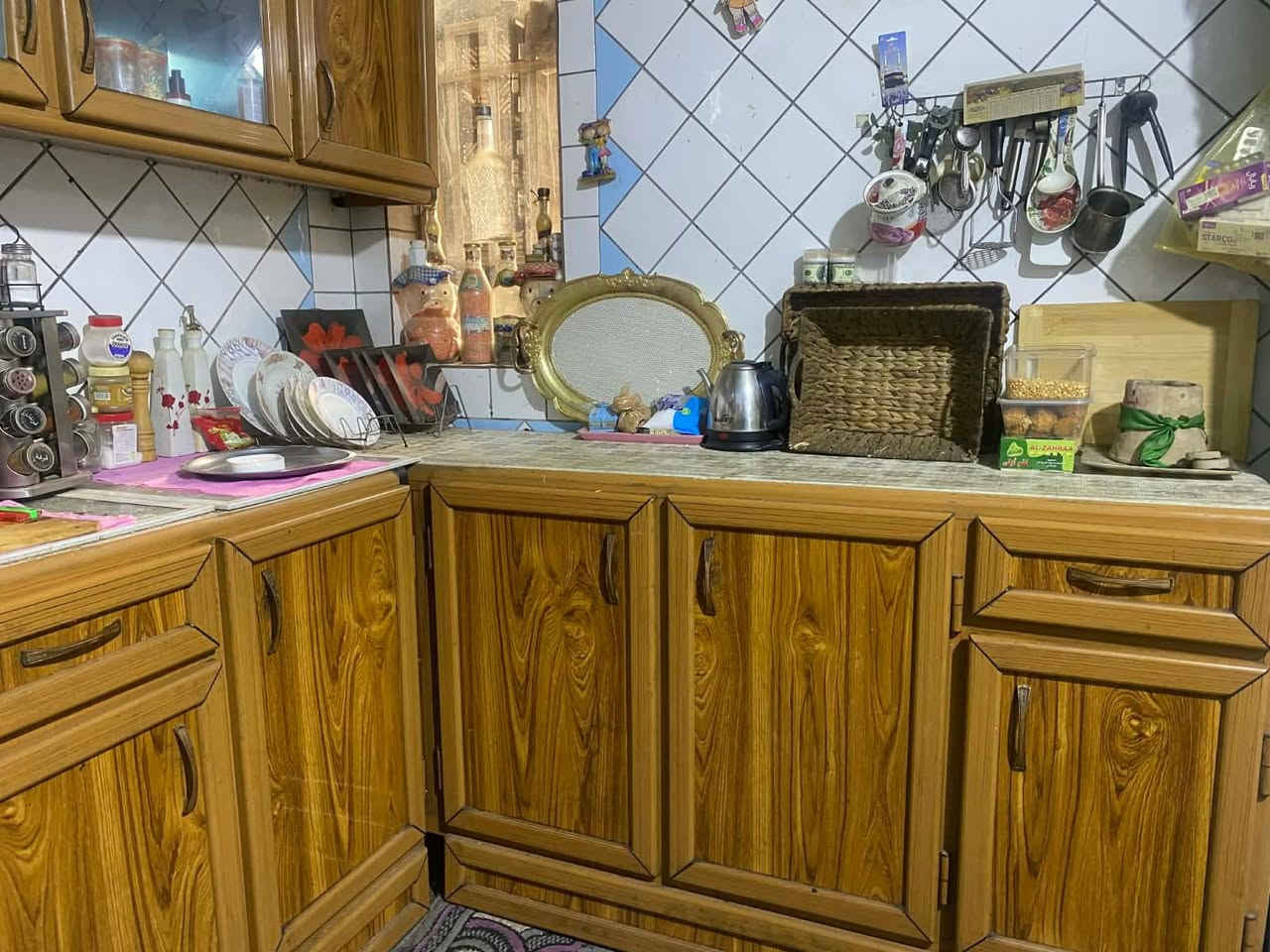 كونتر المنيوم ٣٠٠مكانه المعامل 
تخم تركي قلاب وتر بروف نظيف ١٠ مقاعد مكانه العبيدي


**إذا كنت صاحب هذا الإعلان وتريد حذفه لأي سبب، رجاءا أرسل رسالة إلى الدعم الفني**