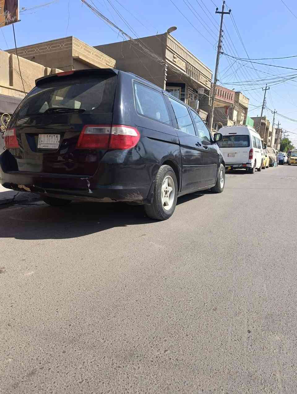 السلام عليكم هوندا أودسي ٧ راكب موديل ٢٠٠٧ رقم بغداد مصبوغة حزام مكينة وكير افلون مكفولات كرسي السائق كهربائي والباقي عادي تخم تايرات باتري جيد حدادية جديده تبريد ٣ قطع عوزه بس غاز بردات خلف السائق بلاديه اهواي بيها مواصفات السعر ٦٥ وبيها مجال للاستفسار الاتصال على صاحب السياره *********** وات ساب اني ماعرف بسيارات
