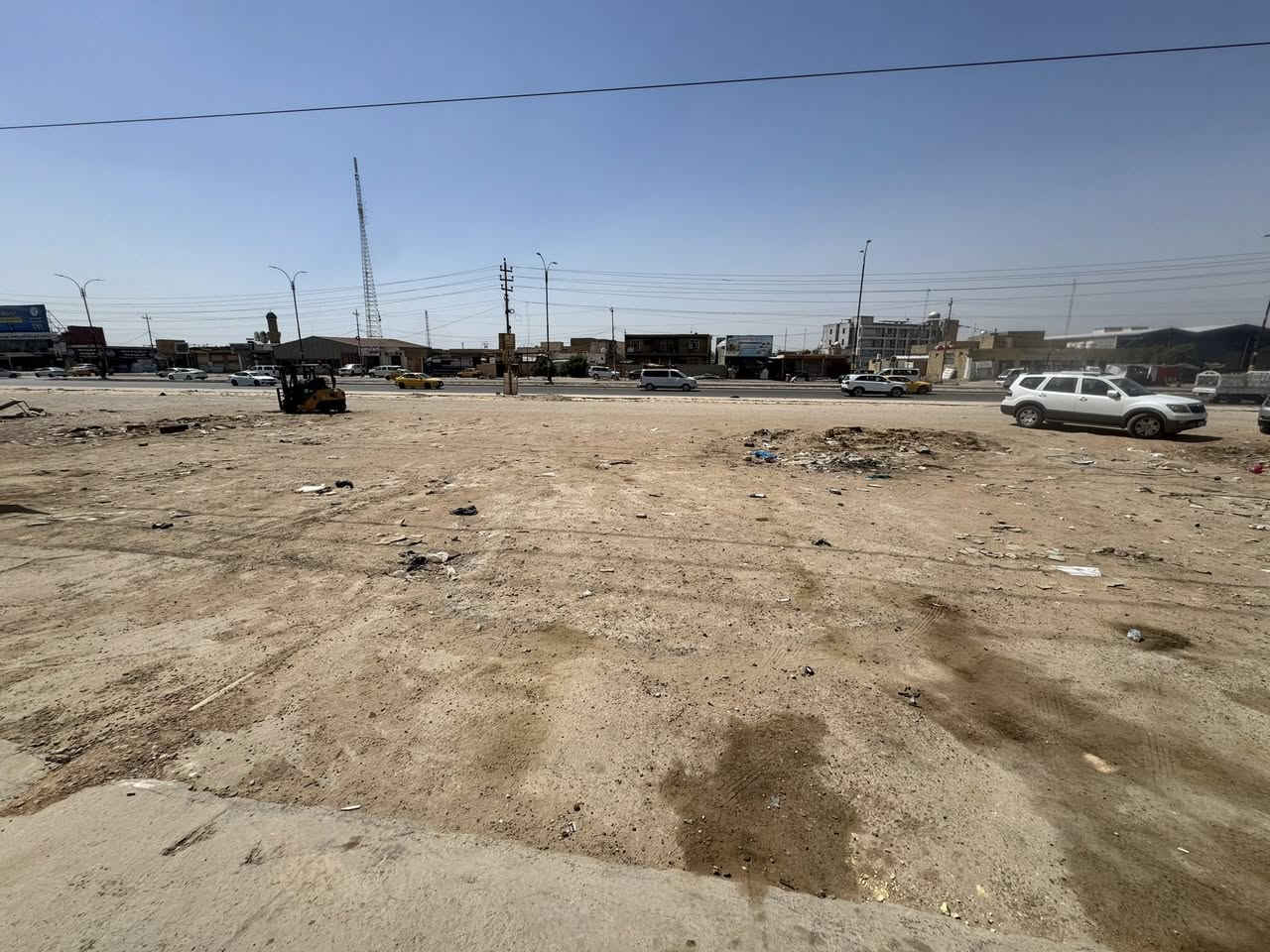 محل بابين تجاري ع الشارع العام يصلح مخزن
الواجه 9 متر 

التزال 33 

يتوفر 

ماء+كهرباء 

ساحة امام المحل تقدر اكثر من30متر 

عنوان طريق النجف مجاور خدمات مازن للبنجر مجاور مصطفى الكويتي للادوات الاحتياطية  ع شارع العام
***********
