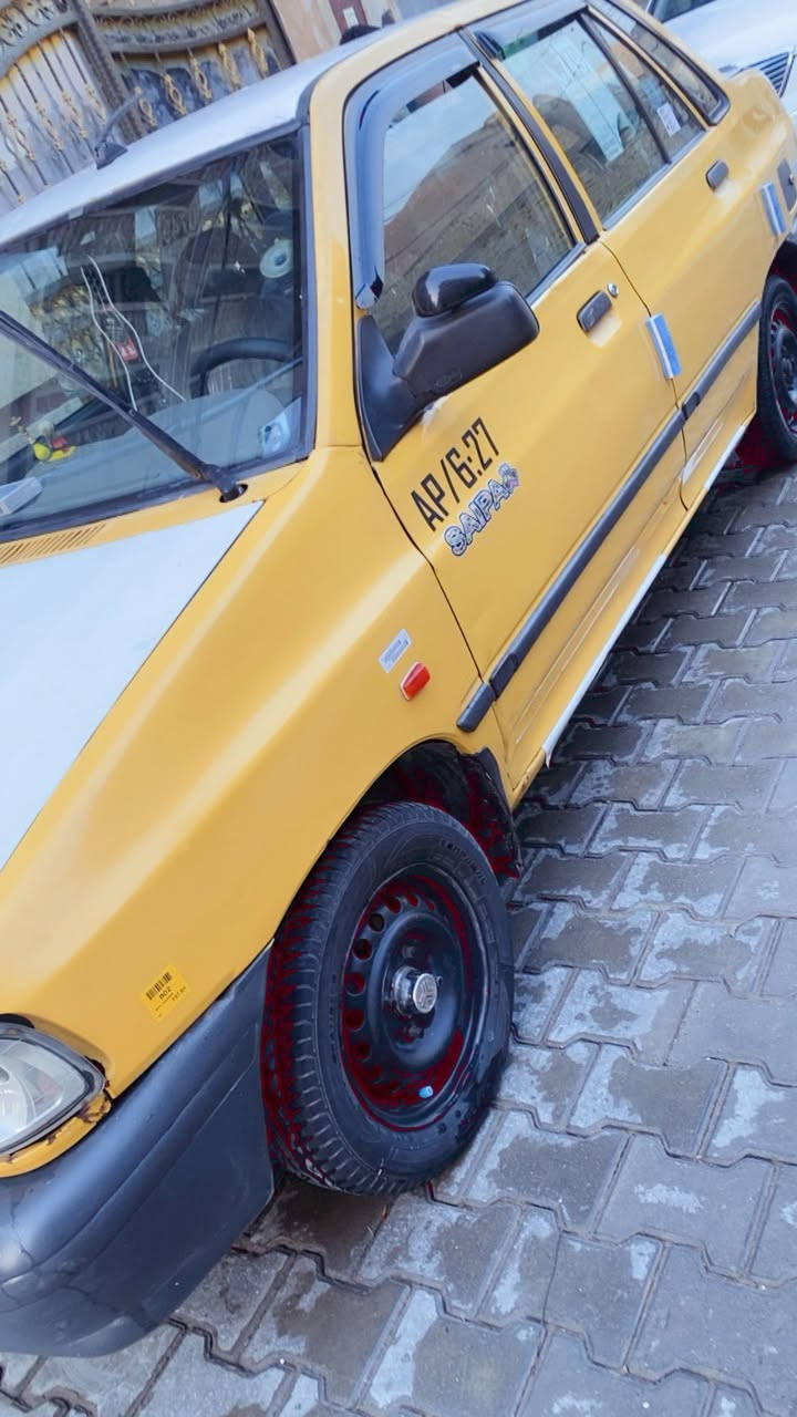 سايبا مديل ١٢
مكفوله من محرك 
كير 
دوشمه 
صدر خير من الله السياره ما تصرف عليه عليه ربع 
بسمي تحويل ثاني يوم 
ما عليه لاغرامه لا هيئه 
الشاصي واحد معمر فقط 
تبريد شغال 
الاسعر ٢٨ 
العنوان بغداد العطفيه 
الاتصال ***********
