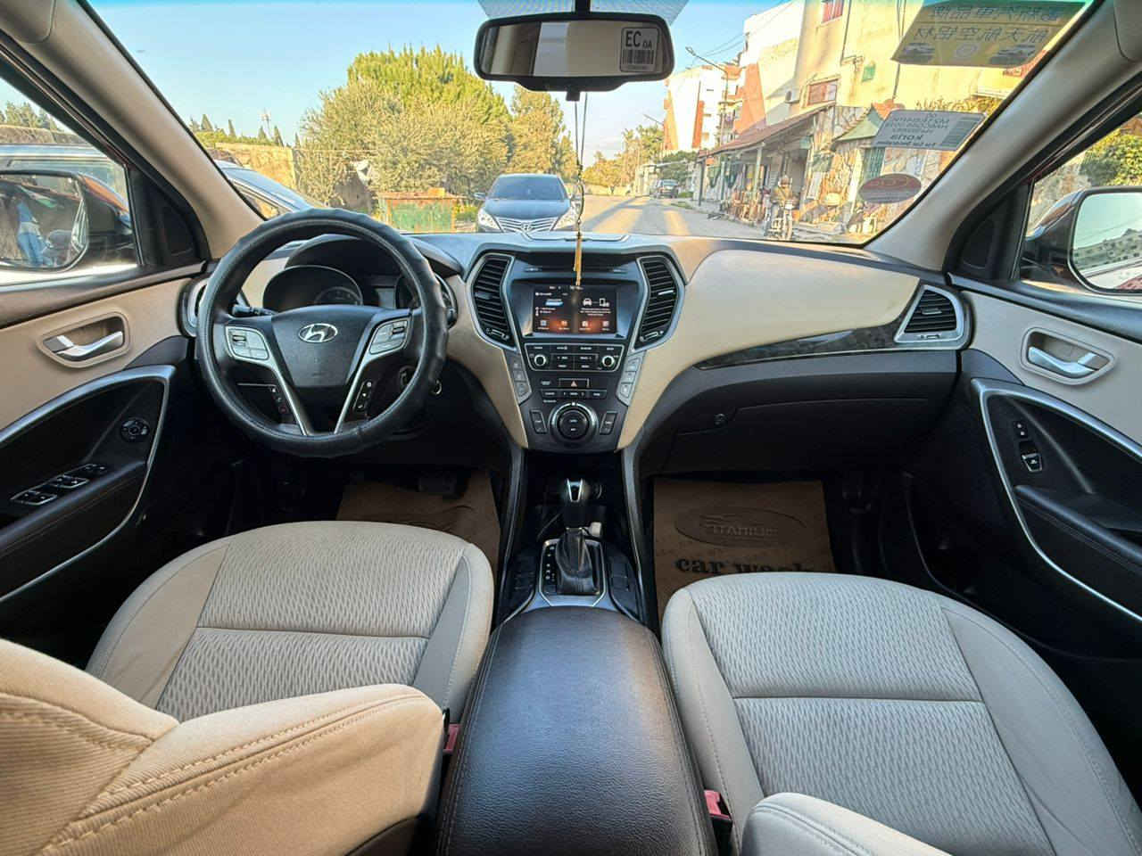 🌹بسم الله ماشاء الله🌹
🌹توكلت على الله🌹 

التواصل :مسنجر 

 لعشاق جيب مكس كروز [2017] بانزين أساسي  بلون المميز لون الخمري 

                كاملة فل رقم {2}  سيارة خالية لعلام

            //أنظف من هيك مافي سيارة وكالة//

■نـــاقـ  ـــل الــــــحركــة. Tiptronic                                                                        

■ نـــظــام ABC     [دفع رباعي]

●مـانع انزلاق + أنحدارا

●نظام كهربا220V

■فرش مخمل بيج مورد غرفة ممنوع يكون في خدش  7 مقاعد

●كراسي أطفال

●نظام توفير وقود ECO معه ثلاث 

■وضعيات سبورت كوفورت

■نقاط عمياء

■كراسي كهرباء 

■سخان مقود 

●تحكم مقود

■تثبيت سرعة

●نظام ترحيب أنارة

 Bluetoo               مسجلة شاشة أساسية مع كميرا رجوع

AUX USB

●مكيف ديجتال مدمج على الشاشة فريزتين حامي بارد بوظ 

●اوامر صوتية

■مرايا كهرباء غماز AUTO

●جنط أساسي+طقم دواليب 4 جدد  يدك مع لعدة لكاملة 

■حساسات خلفية + أمامي

●حساسات انارة واجه كله زنون 

■بالون عدد 12

●وضعيات قيادة متعددة 

           ،،حالة السيارة أخت لوكالة حصرا وبدا ركيب غاوي،،

      التواجد اللاذقية استراد الثورة غربي القايدا البحريه بميتين متر مكتب ابو جعفر

                      

                         أعتذر من رد لتعليقات التواصل ماسنجر او واتس ‭0962523709

                  السعر$$$$ تواصل مباشر


**إذا كنت صاحب هذا الإعلان وتريد حذفه لأي سبب، رجاءا أرسل رسالة إلى الدعم الفني**