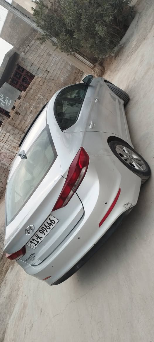 السلام عليكم النترا 2018  امريكي للبيع 
ديالى جديده الشط 
***********
السونار موجود بالصور 
السعر 123 ورقة
السيارة بصمة فول مواصفات
محرك 2000
