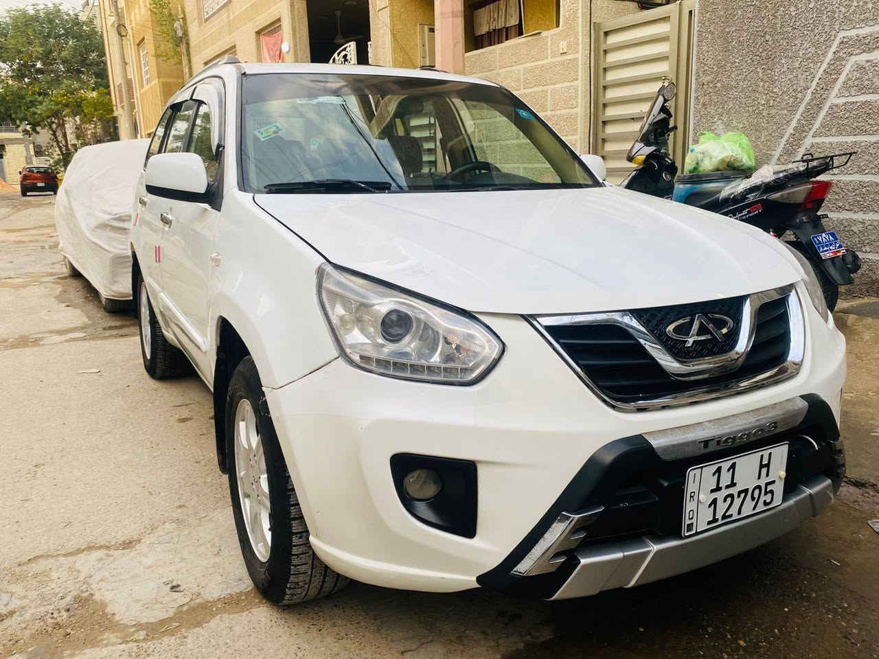 سلام عليكم شيري تيكو موديل 12 شكل ال13 سيارة خير من الله جديدة مكفولة من بارد ضربة فقط بيهة صبغ مكانات بصيطة محرك كير تبريد.🥶.خير من الله كامرة حساسات كهربائيات كلها شغالة وبلادية السعر(70).وبيها مجال بصيط مكاني بغداد الحرية رقمي بي واتساب.***********.
