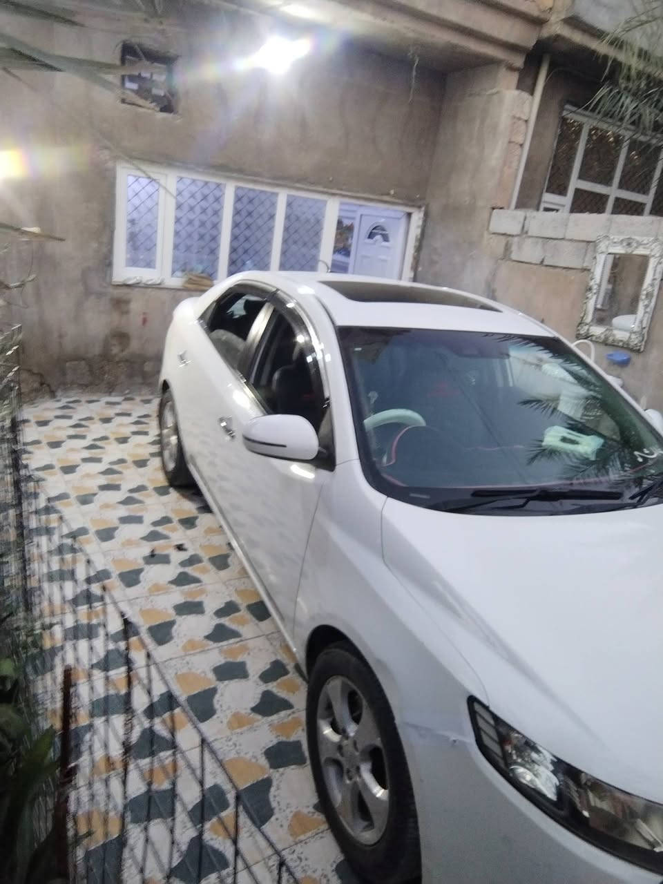 سيراتو٢٠١٣خليحي فتحه تبريد بيانو حساس خلفي تحكم ستيرن داخل نظيف تاير وتبريد ومكينه وكبر بحاله ممتازه بدون ضربه بدون صبغ رقم أربيل باسمي تحويل مباشر بدون وكاله المكان بلدروز السعر١٠٥الاستفسار***********
