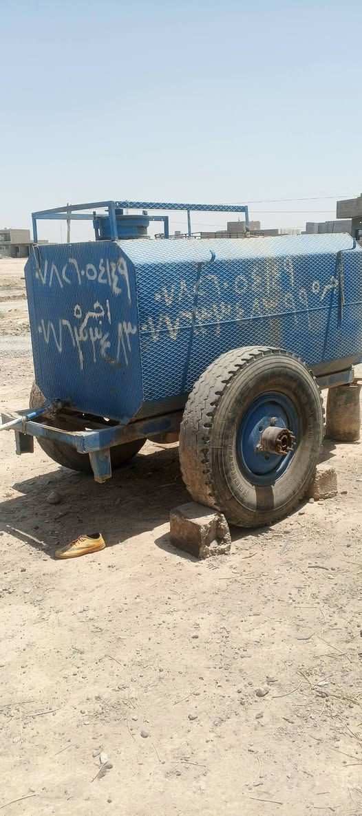 للبيع 
مكان صلاح الدين العلم 

عربه عايزها ترتيب اشويه //السعر 450ألف

مقطوره 3000لتر بيها خياس400ألف بيهامجال 

للاتصال ***********زين 

اسيا ***********
