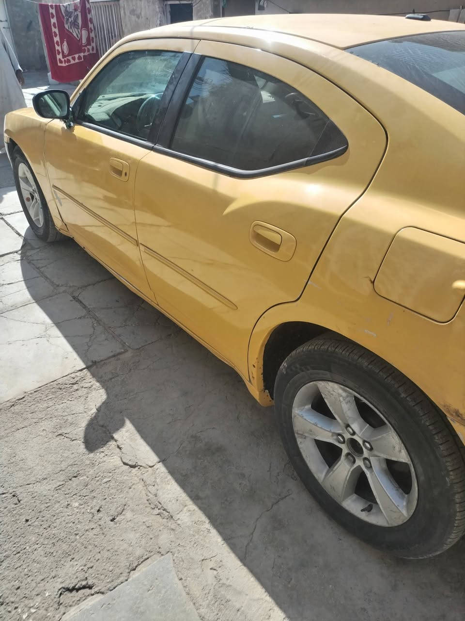 السلام عليكم. جارجر ٢٠٠٩.اصل رقم ذي قار. كير ومحرك كفاله السياره جاهزه للعمل وكشر.. كدامك بالصوره تحويل مباشر.. السعر ٨٥..وبيها مجال حك الجيه.. الاتصال. ***********
