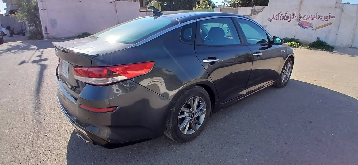 كيا اوبتيما موديل 2019  حادث قطعه وحده  خلفي بدون ايرباك باسمي رقم بغداد السعر 135 بيها مجال 
***********
مكان السياره بغداد البلديات
