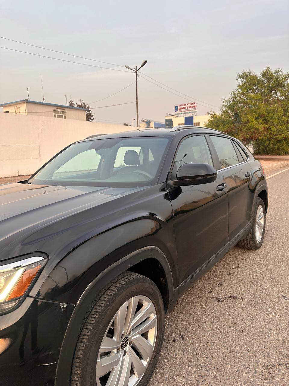 اتلةس كروس ٢٠٢١
پيش وپشت كةپس 
٦ پارچة سبوغ بى داخلى تةنها يةك ناو دةركةى سبوغة
تةنها بانوراما نية 
فولة شةش پستن دةبل اكسل كوشن جلد
نرخى ١٩٠ 
شوين هةولير 
بةناوى خومة
هةموو شتى بةشةرت
*********** أربيل, العراق
