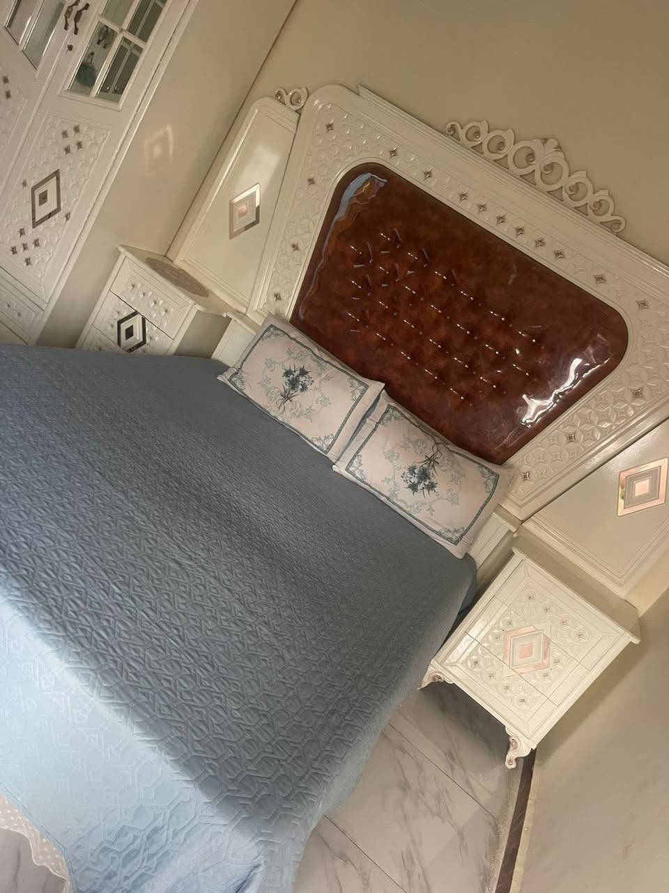 غرفه صاج تركي مديل نظيفه شرط ولا بيه ضرر للبيع


**إذا كنت صاحب هذا الإعلان وتريد حذفه لأي سبب، رجاءا أرسل رسالة إلى الدعم الفني**