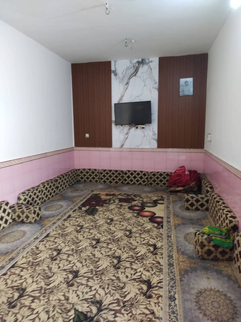 سلام عليكم بيت للبيع مساحه 200 موقع حي شعب للستفسار
***********
