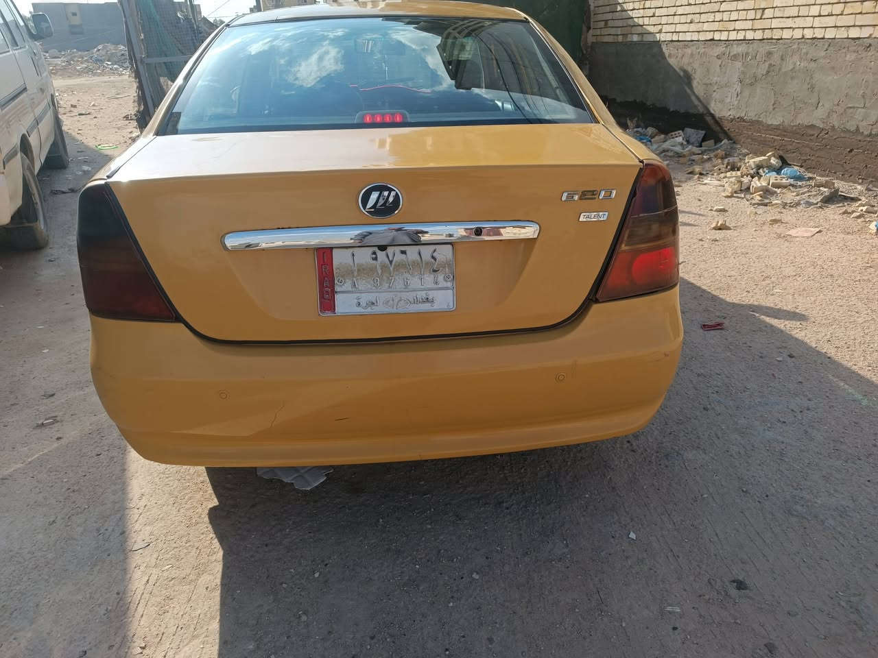 السلام عليكم ليفان محرك وكير كورلا اوتوماتيك مصفره هيئة وغرامات رقم ألماني بغداد مشروع وطني السعر 37 وبيه مجال مكان السيارة كربلاء ***********
