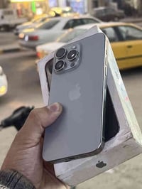 15 برو ماكس  ذاكره 256  ماستر A/AA بطاريه 87 مشحون 460 مره بس  نضافه 1...