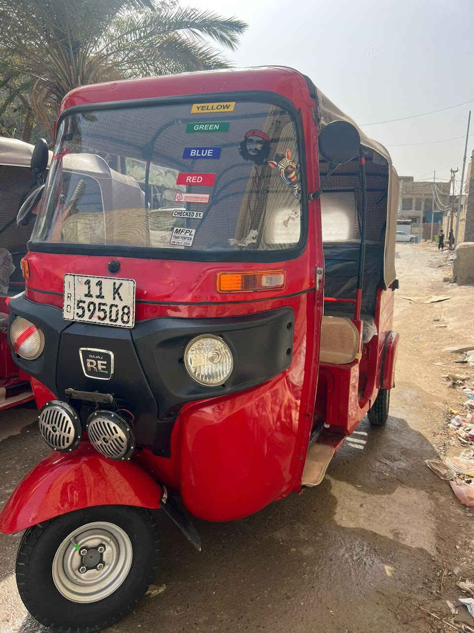 سلام عليكم تكتك 19شهر 11امضلع رقم وسنويه تحويل مباشر مكاني مدينت الصدر بيهه صبغ بلغوده الجماليه سعر 6200 وبيههه مجاللللل***********
