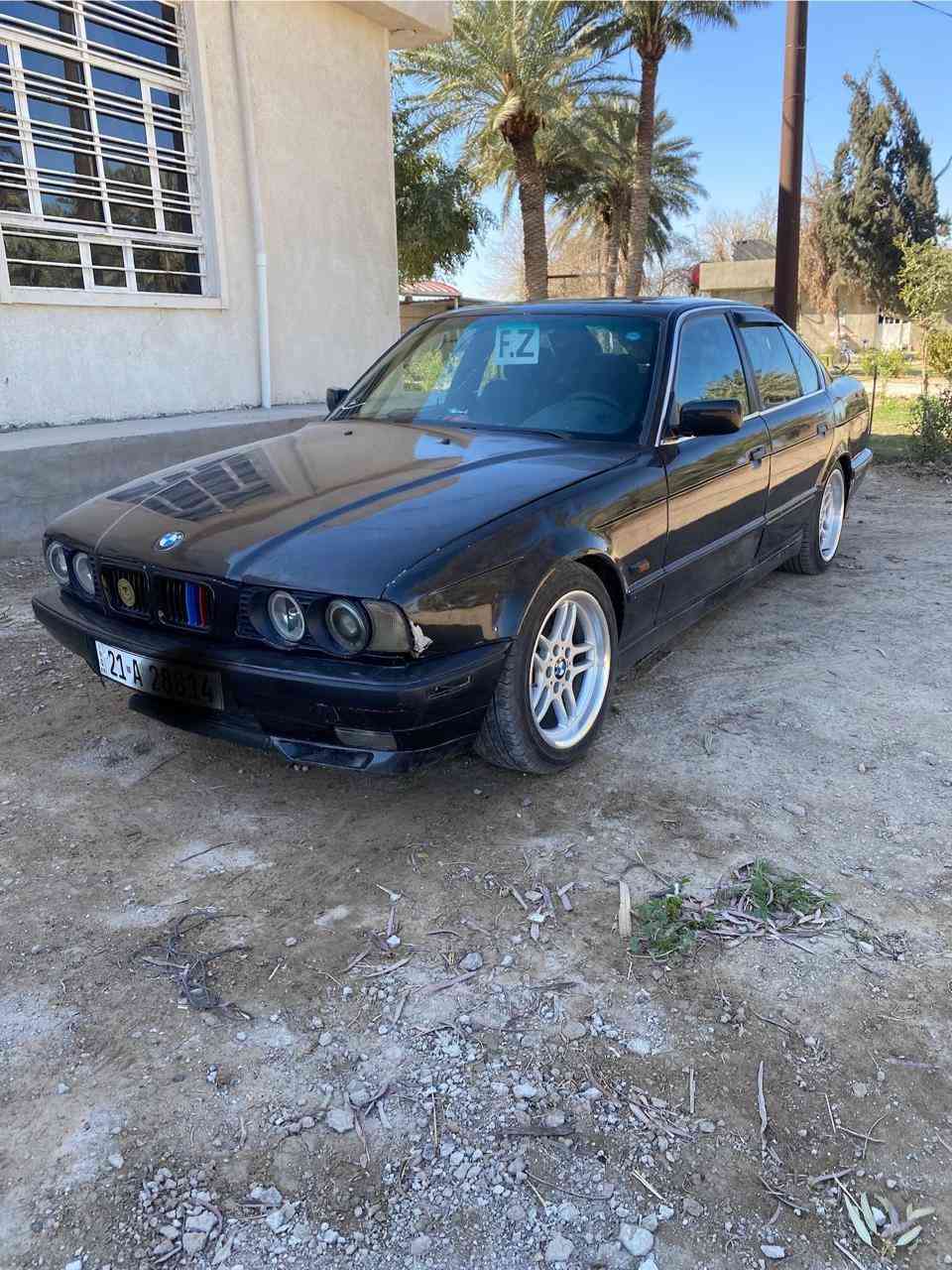 السلام عليكم بي ام للبيع موديل 1995كير أوتوماتيك حجم 525سليمانيةللأستفسار والشراري الجاد يتصل *********** تحياتي
