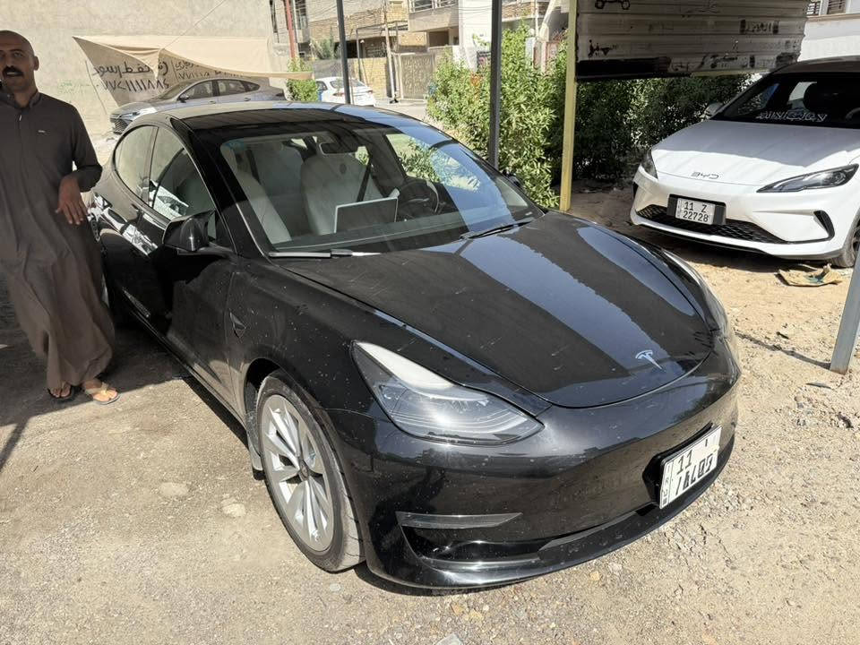 تسلا3 
موديل 2023
تك ماطور 
اون لاين 
رقم بغداد 
السعر 135 
***********
