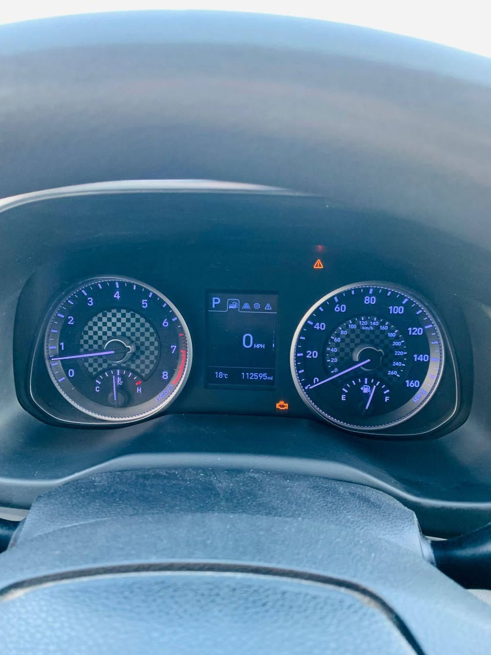 سلام عليكم ورحمه الله وبركاته
مستعجل على البيع 
النترا موديل 2020 امريكي حادث قطعتين جاملغ وبنيد وقطعه كلير يعني 3 قطع شرط بدون داخل  سياره  كفاله من الشخط والبارد والرصعه كير مكينه ممفتوحات جديده كير مكينه حداديه تخم تاير تبريد ثلج تدفئه رقم اربيل تحويل ثاني يوم سياره مال بيت 
بدون أيرباك السياره 

مكينه 2000 دوش
مواصفات
رادار جانبي 
تحكم جهتين 
سستم سماعات 
ويلكب 
تحديد مسار 
قياده ذاتيه
شاشه كاربلي 
كير cvt بلاد ممفتوح
عالي ناصي 
لد زنون 
مكاني واسط صويره 
السعر 118 وبيها مجال بسيط 

***********
