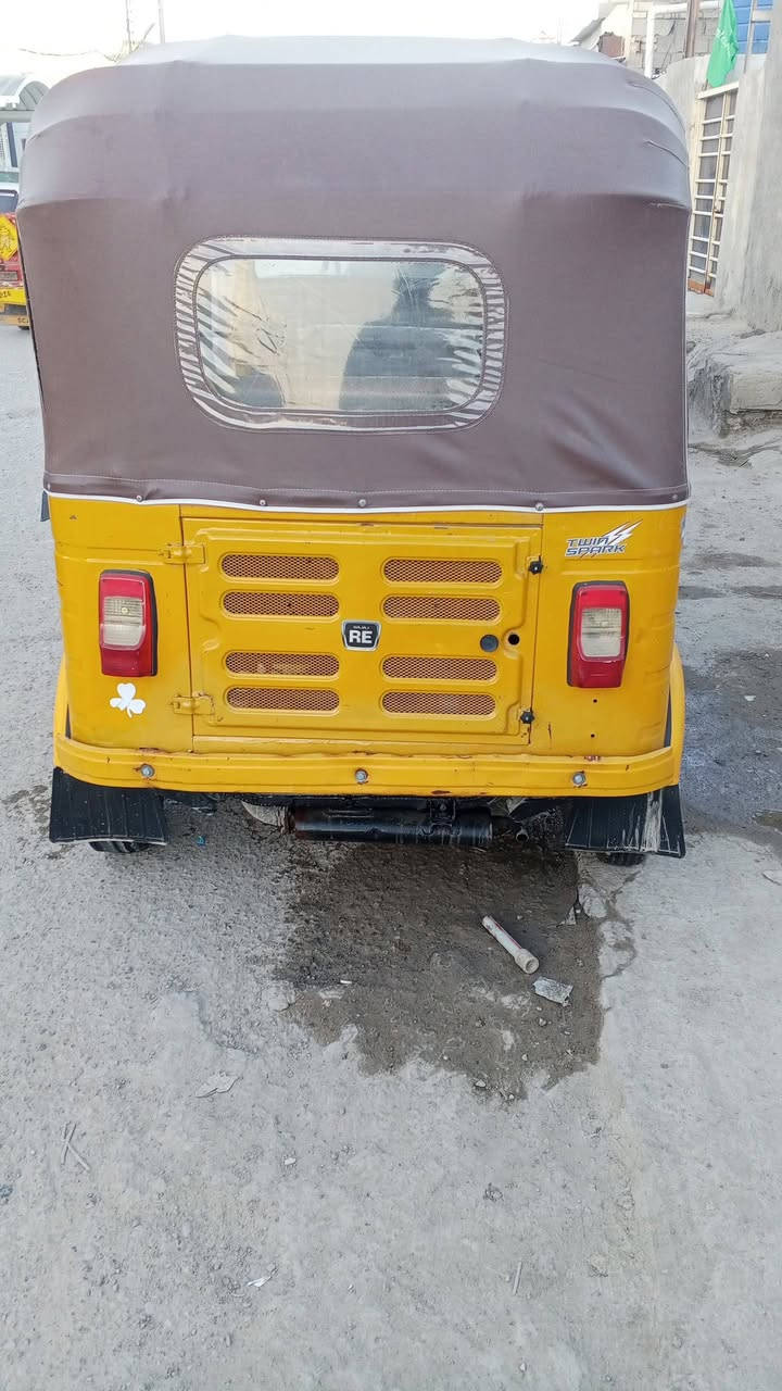 تيك توك محافظه ميسان موديل 18 وكيف شاكر سعر 3800 ***********
