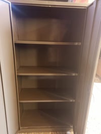 لوكر للبيع 80 وبي مجال حي اور الشعب 07711902021