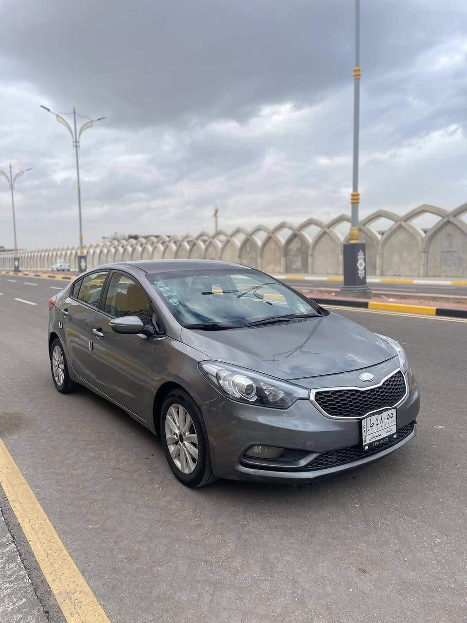 للبيع كيا سيراتو 2016 وراد خليجي بيه اربع قطع صبغ فقط وباقي مكفول وسونار في المنشور سياره فول موصفات ما عده الفتحه وبصمه 
اشاير بل مري ومري شفط وشاشه وكامره وحساسات امامي خلفي مكينه 1.6 دوش 
سياره رقم بغداد مشروع وطني 
سنويه الغايه 2027 
مكان سياره كربلاء المقدسه
السعر 106 وبيه مجال 
الاستفسار ***********
