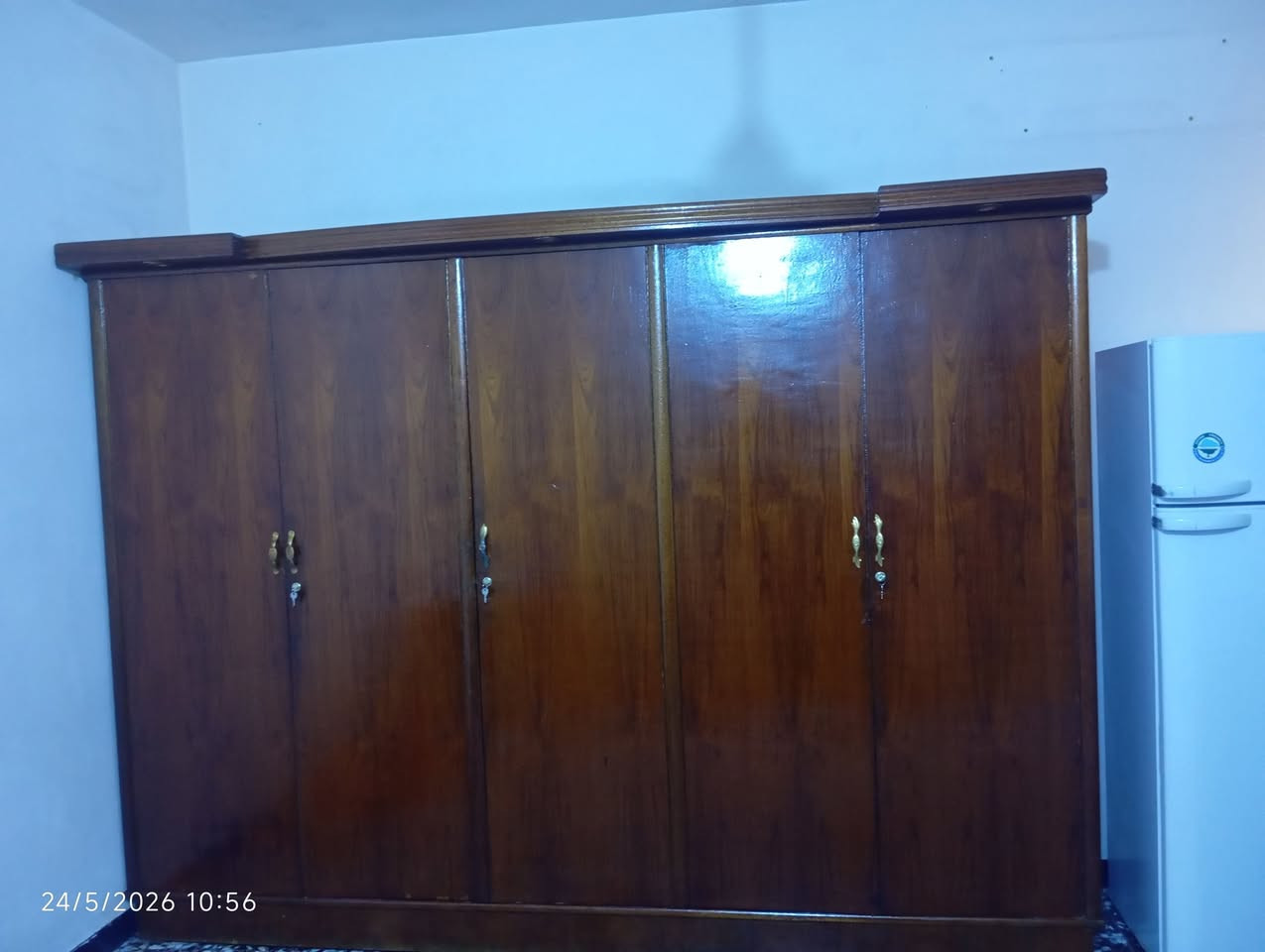 سلام عليكم عندي كنتور اللبيع سعره ب150نضيف وداخله چبيره.


**إذا كنت صاحب هذا الإعلان وتريد حذفه لأي سبب، رجاءا أرسل رسالة إلى الدعم الفني**