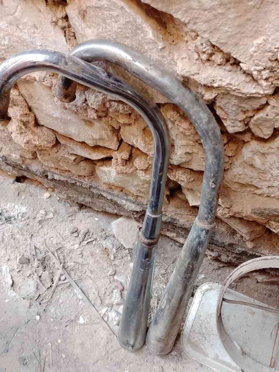 السلام عليكم
مكينه اربعه كير لبيع شغاله جاهزه سعر 50الاف
صالنصه نضيفه  سعر 10الاف
مكان غماس 
***********
