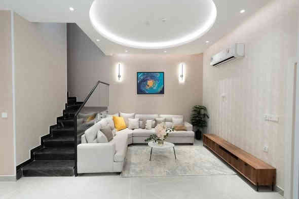 🌊 بحيرة الأمنيات – العيش بمستوى جديد تماماً!
هل تتخيل تسكن بمكان يجمع الهدوء، الرفاهية، والخدمات المتكاملة بموقع واحد؟
بحيرة الأمنيات تقدملك مجتمع سكني حديث، تصميم مرتب، وبحيرة تضيف لجمالك وجوّك راحة ما تنوصف!

✨ مميزات بحيرة الأمنيات:
 • إطلالات مائية تخليك تعيش أجواء راقية يومياً
 • خدمات متكاملة وأمن على مدار 24 ساعة
 • حدائق وممرات للمشي بجو خرافي
 • موقع استراتيجي قريب من كل الضروريّات
 • أسعار مناسبة وخطط دفع سهل

خصم ٢٠٪؜ ع الكاش و٥٪؜ ع التقسيط .. شنو منتظر ؟
للتواصل ***********
