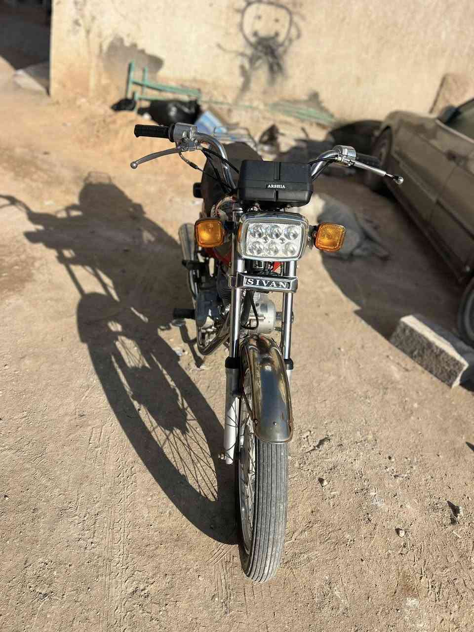 ارشه اصولي موديل 2014 مكينه حلوه السعر 550 وبيه مجال 774 941 5906
