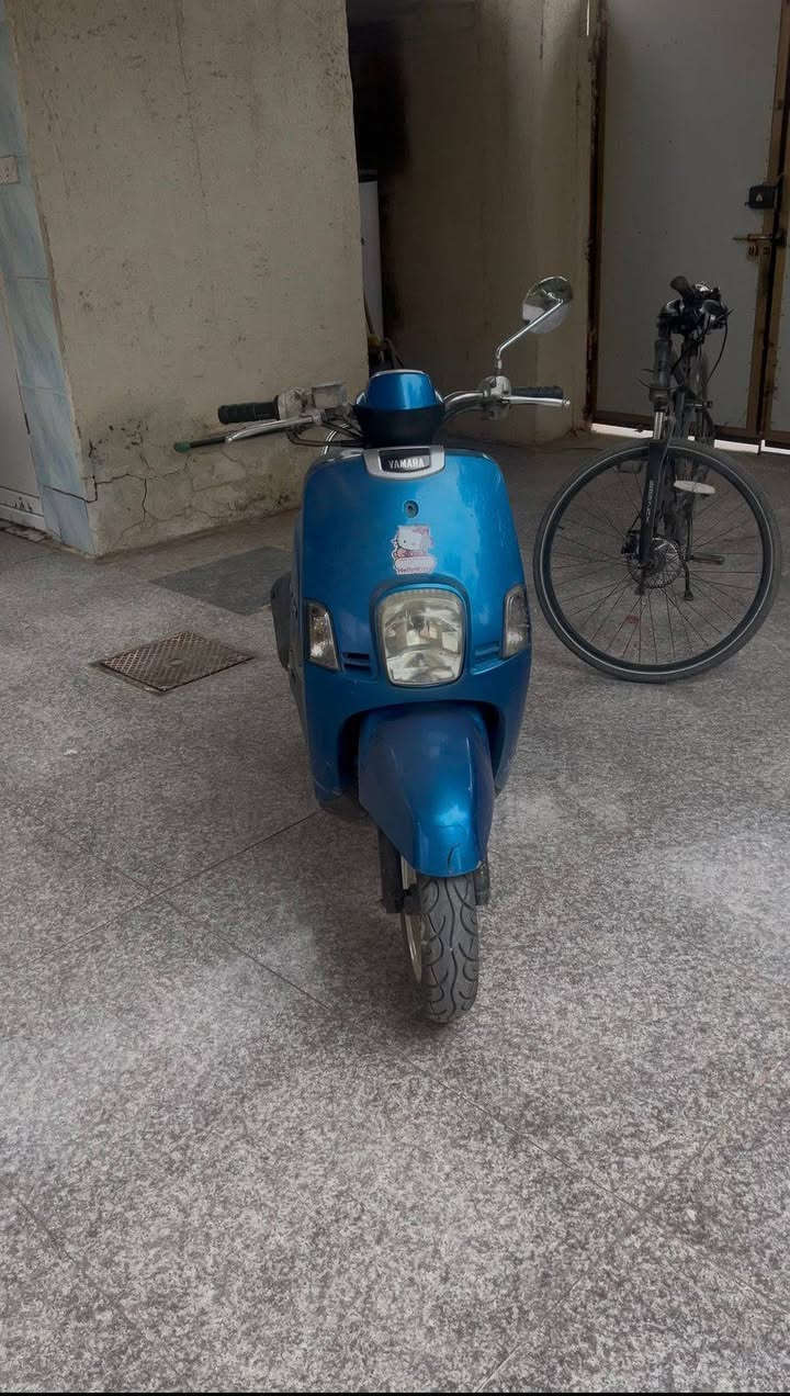 سلام عليكم ماكس بوليس للبيع مديل 2009 نوزل الدراجه طالعه بشهر الثامن يوم10 وصله موجود بيه تزويد بلادي كلجات ودبل رياضي سعره ٩٠٠ وبيه مجال مكاني كربلاء طويريج الخاص مفتوح


**إذا كنت صاحب هذا الإعلان وتريد حذفه لأي سبب، رجاءا أرسل رسالة إلى الدعم الفني**