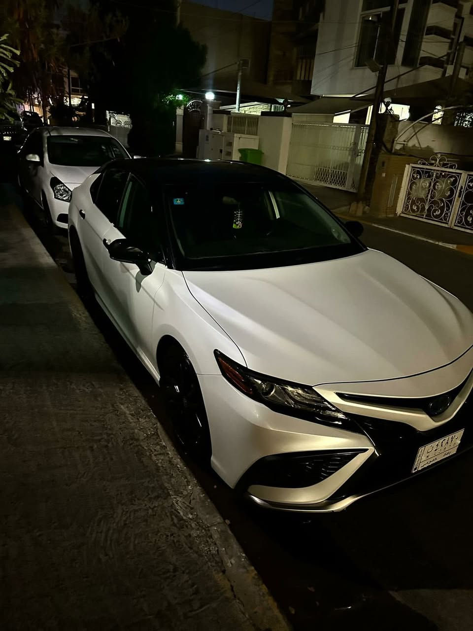 كامري 2022 هايبرد
تو كلر لونين السياره xse
مغلفه ppf مطفي

ماشيه 39,000 مايل

حادث موضح بالصور 
صبغ جنطة وجاملغات بارد واحد بي شويه تكحيل

رقم بغداد تحويل مباشر
جاهزة السيارة بدون نقص

سعر 24,000$ دولار 
وبيها مجال للشراي

واتساب 
***********
