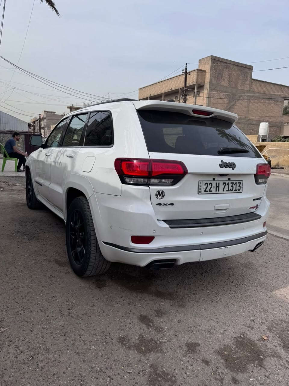 سلام عليكم للبيع او مراوس جيب 🚙 Sسياره فول 2020 رقم اربيل هزه جديده تحويل مباشر ماشيه 110 سياره بنراما فول مواصفات رادارات خلفيه اماميه حساسات ايضاً كشنات كهرباء حزن ميموري ام الرادر  محرك 8سلندر سياره طگ سليفون حادثها ربع البنيد والجاملغ ربع البنيد صبغ والجاملغ والباب بدون دواخل بدون شواصي بدون لغود عنوان بغداد السعر 235 وبيه مجال بسيط جدا مكان سياره بغداد المشتل *********** حجي وسام
