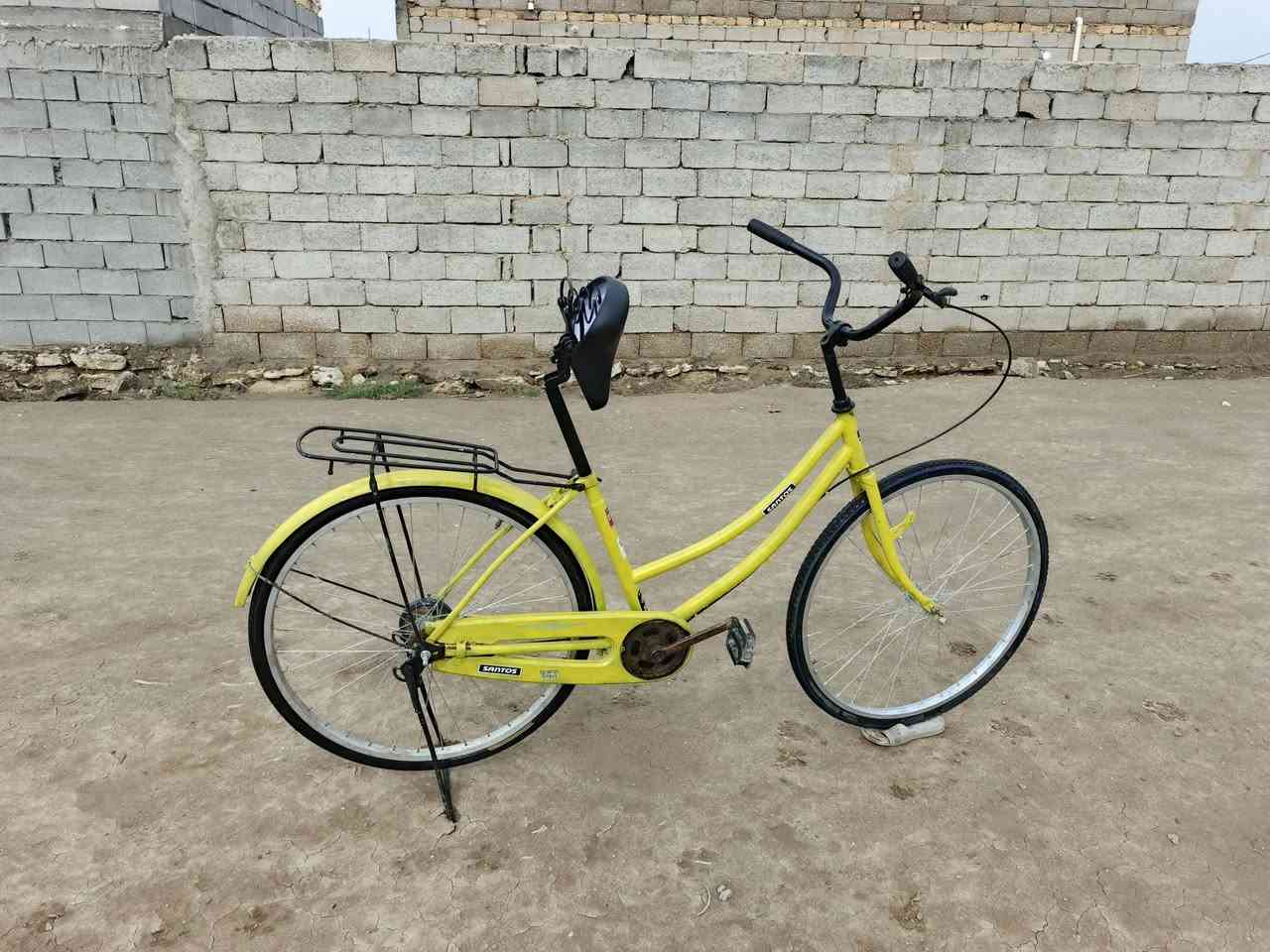 السلام عليكم باسكل للبيع او مراوس السعر خاص باسكل نضيف، نوع الشركة (سانتوس)
الاتصال 
***********
***********
