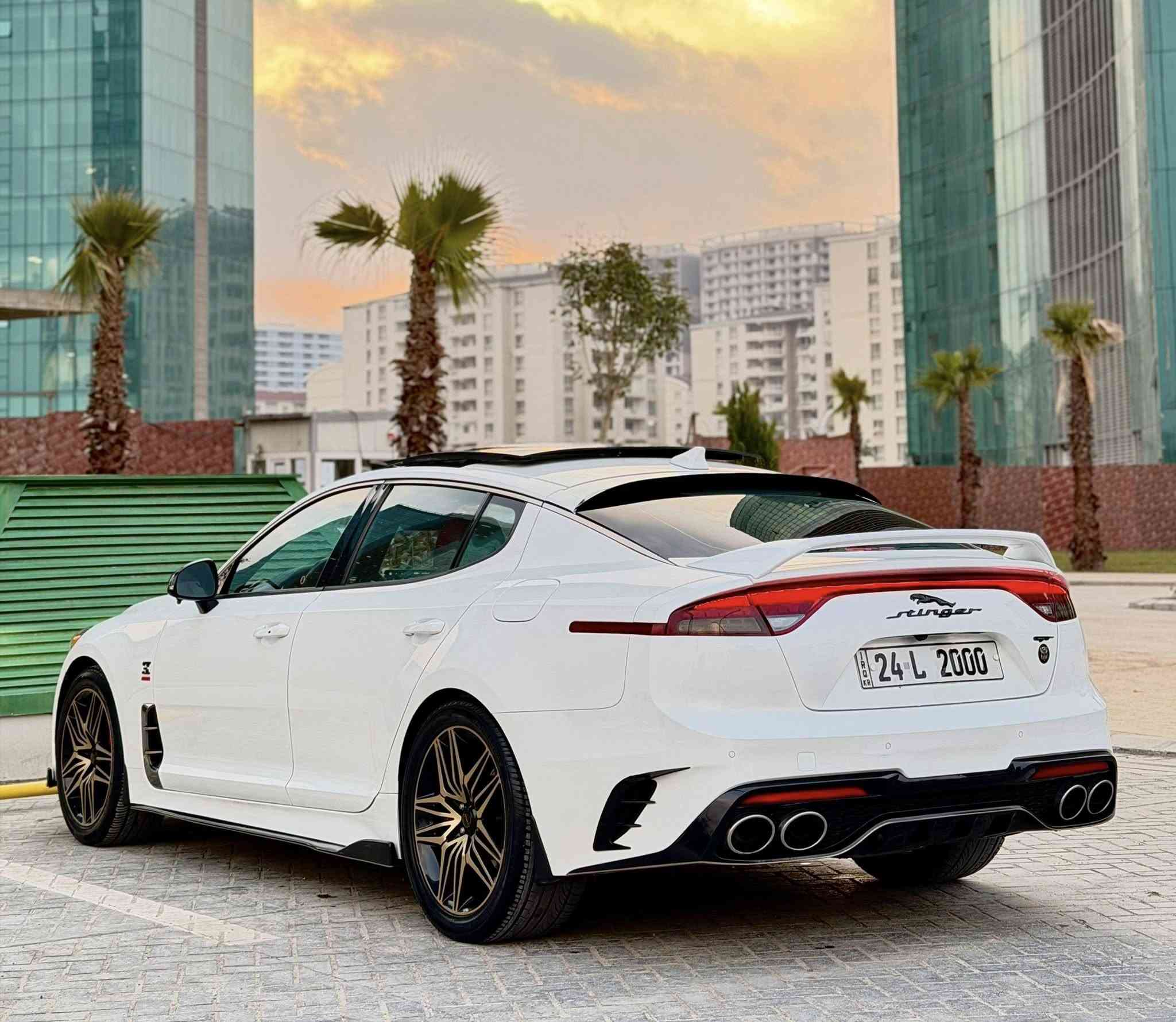 سلام عليكم شباب للبيع ستينكر موديل (22 )كندي كلين السيارة بدون صبغ بدون تعديل السيارة 6سلندر تون تيربو فول مواصفات داخل احمر ماشية 29000ميل السيارة جدادة لوك نقص برغي ماكو مصروف عليهة كماليات 700$ وعليهة تزويد كامل والي يعرف بلتزويد يعرف الاسعار عليهة 
1-شوت k&nسعرهة 750$
2-عليهة انتر كولر مشي موتو 550$
3-عليهة بلكاتHKS ريسنك 350$ 
4-عليهة مجاول ريسنك 800$
5-عليهة فيت بم ريسنك 450$
6-عليهة JP4جهاز برمجة 750$
7-عليهة فلنجات ريسنك اربعة 550$
8-جناح سكوربيون اصلي 450$
9-ستيرن RPMكاربون فايبر900$
السيارة مصروف عليهة كلش هواي والسيارة جديدة بمعنى الكلمة على ايد شخص من ترقمت لحد الان لاداخلة حلبات ولااستعراضات والسيارة احلى من الصور واجدد داخل وخارج ماذكرت المواصفات لان الصور تحجي (رقم عادي ويه السياره )
 سعر السيارة 28000$
مكان السياره حالياً بأربيل 
للاتصال ***********
