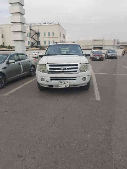 مر خصت ابو الكروب السلام عليكم فورد اكسبيدشن الطويله مديل 2012 فول مواصفات
حادث طعجه بل بنيد البيع او مراوس 
كير ومكينه مكفولات مكينه 8

سياره رقمه انكليزي السعر 145

مكاني بغداد رقمي ***********
