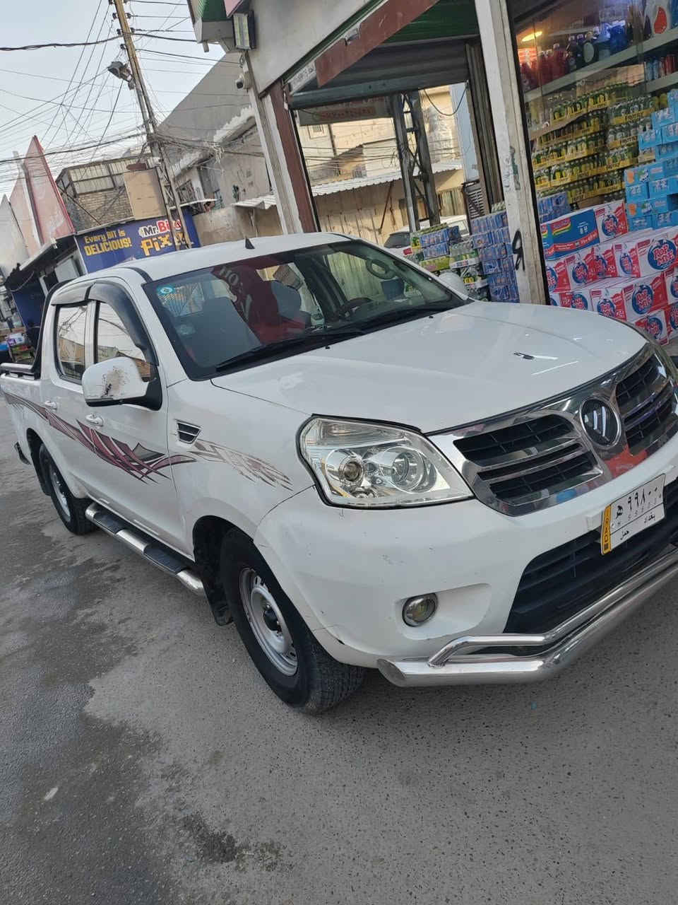 🧿 للبيع. *********** ☎️ بيكب فتون موديل 2017 سياره سنويه لل 2028 بسمي🪪  نضيفه ستخدام شخصي تخم تاير مع ويل هيلوكس اصلي تبريد ثلج❄️ حماوه ربع صدر امامي خلفي جديد داخله جديد شاشه اصليه حساس خلفي مع الكامره سياره الف متصرف عليه
    🛑 السعر 93 وبيه مجال 🛑
♦️المكان بغداد المحموديه ♦️
