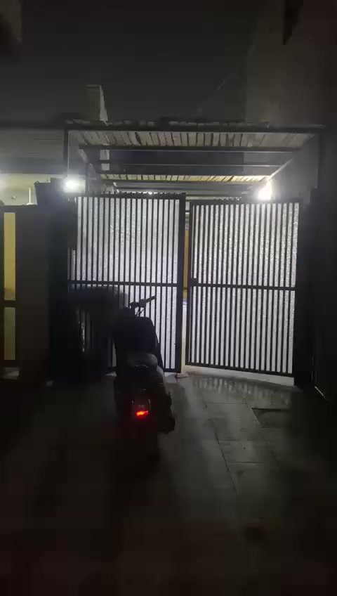 السلام عليكم بيت للبيع بناء حديث مساحه 135قرار25 زراعي البياع بالقرب من نادي سليم العواد للاستفسار الاتصال ***********
