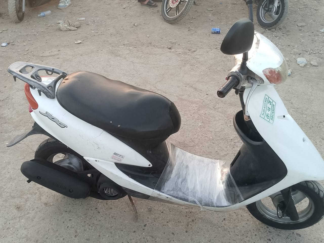يا الله السلام عليكم دراجه عصفوريه للبيع كفاءات بلادي مكينه بلاديه سلف بلادي تاير جديد دراجه  ما بيها اي شيء اكسن ما بيها ماكينه ناعمه عنواني تقاطع حيور ***********
