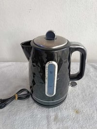 غلايات كهربائية • نظيف شغال • ١٠ قطع