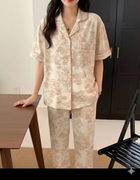 تراكات نسائية • ماركة لافيتو