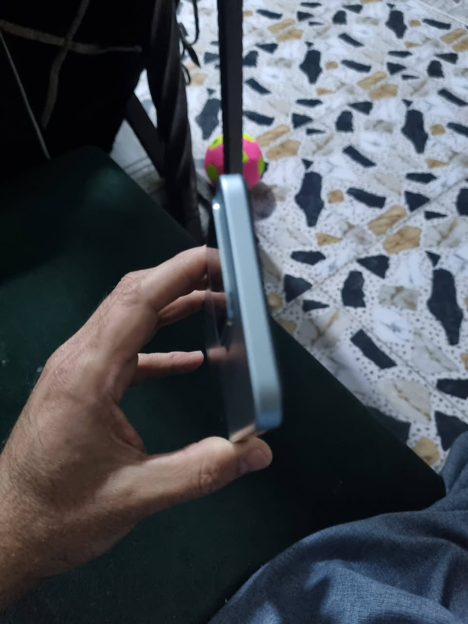 السلام عليكم بوكو سي 85 نظيف جداً واضحه الصور فقط بي فطر وممأثر ولايبين بالتصفح ذا 256 شاشه 120 هيرتز بدون ملحقات للبيع او مراوس السعر 100 الف مكاني بغداد دورة ماعندي توصيل اكرر ماعندي توصيل


**إذا كنت صاحب هذا الإعلان وتريد حذفه لأي سبب، رجاءا أرسل رسالة إلى الدعم الفني**