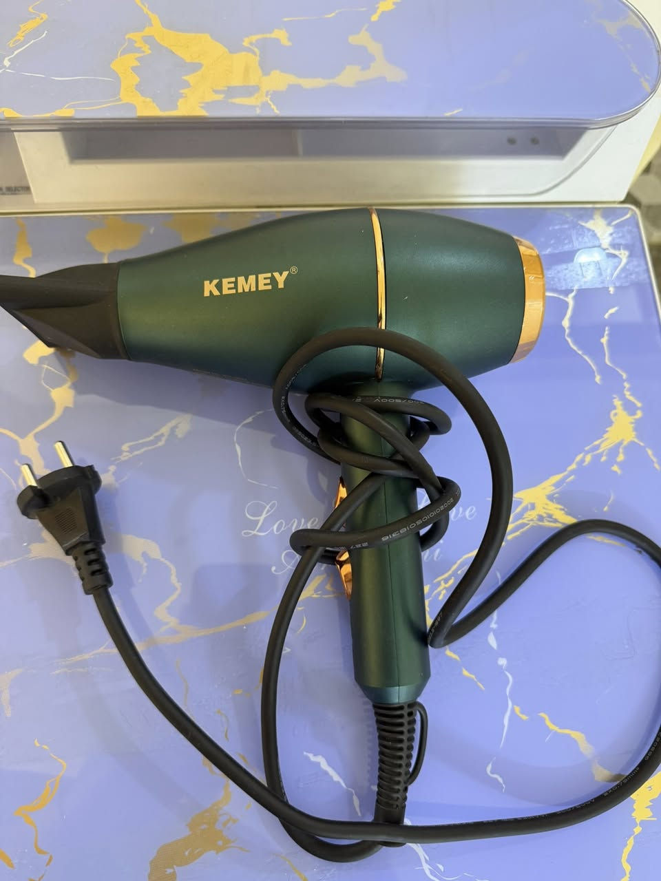 للبيع جديدة عالفحص ***********
