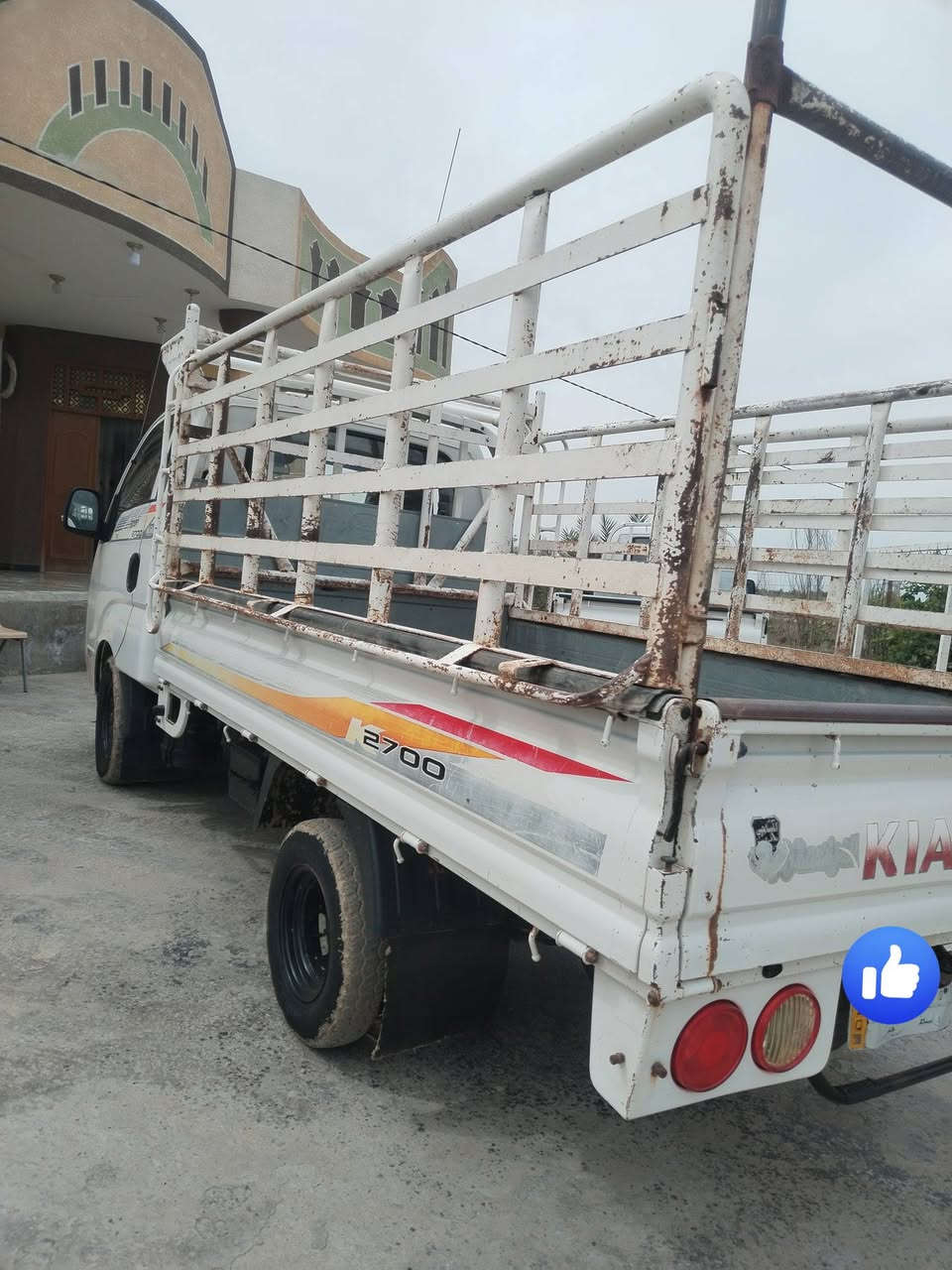 السلام عليكم البيع موديل 2019 رقم واسط مكفوله كفاله عامه تحويل مباشر محرك لا تنقيص وله تبخير كير شاصي اكسن مكفوله تبريد تدفه شقال هيه ول محجر ويه كامله نضافه فول تاخذ سونار مباشر السعر ب 123 وبيه مجال الرقم ***********
