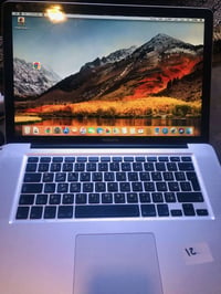 ماك بوك برو • Core i7 • رام ٨