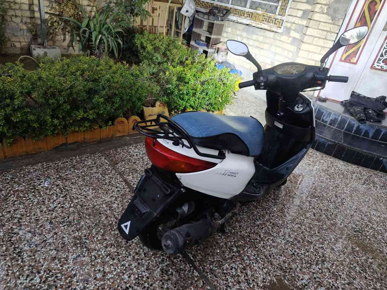 اسلام عليكم دراجه اكزز ياباني نوزل سكليتر خطين لدراجه ربع نكره مكينتهة خير من الله لدرجه مال شغل ابد ما توكفك بشارع سعر 550مكاني بغداد العبيدي ***********
